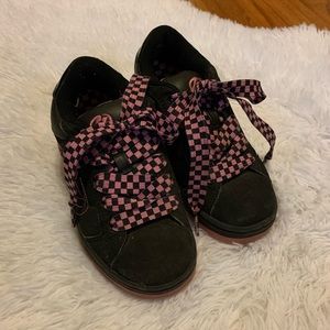 Heelys Black & Pink Slate Shoes, Sz 2